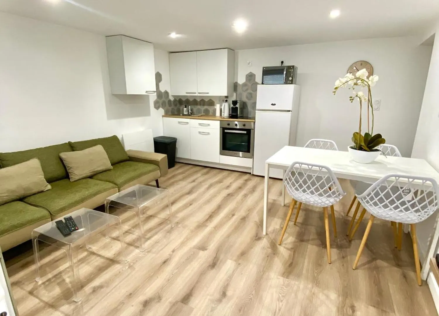 Relax & Cosy Saint Just Saint Rambert Apartment